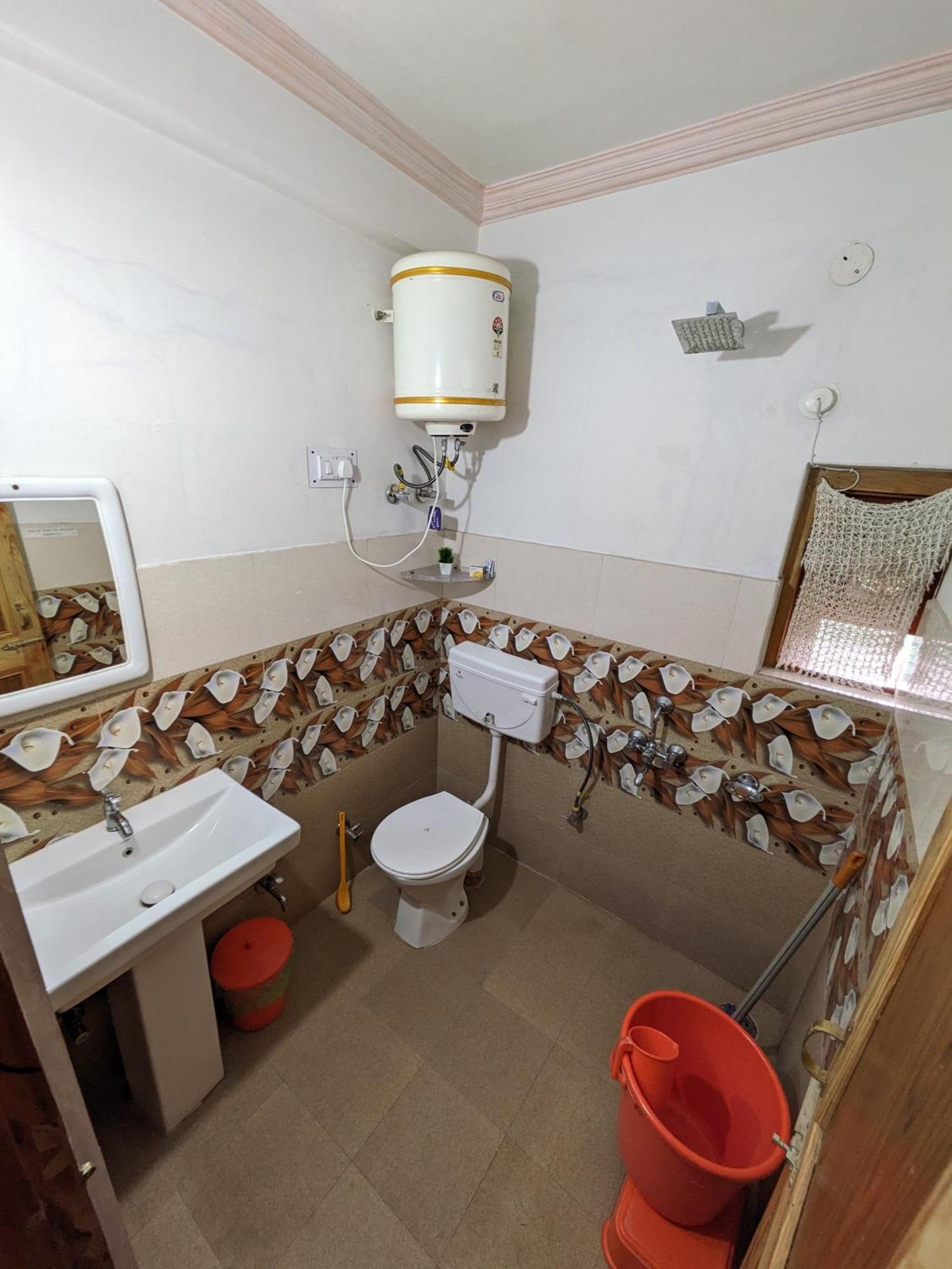 Aashirwad Homestay Kulu Exterior foto